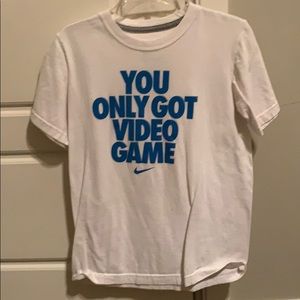 Nike boys t shirt